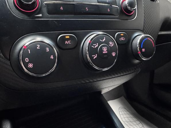 Kia Cerato III с пробегом 2014 года, цена 1 005 000 рублей, 225750 км, седан, Автокод Объявления