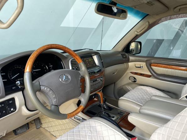 Lexus LX II Рестайлинг с пробегом 2004 года, цена 2 348 000 рублей, 356495 км, внедорожник, Автокод Объявления