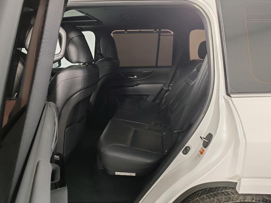 Lexus LX IV Москва  - изображение 12
