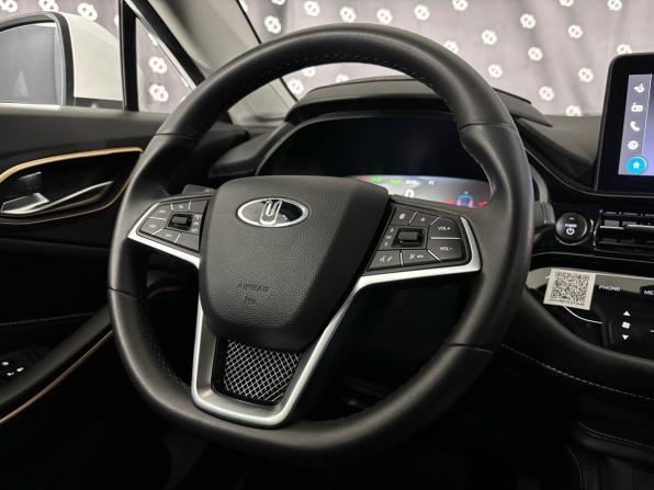 Москвич 3е с пробегом 2023 года, цена 2 439 000 рублей, 1664 км, внедорожник, Автокод Объявления