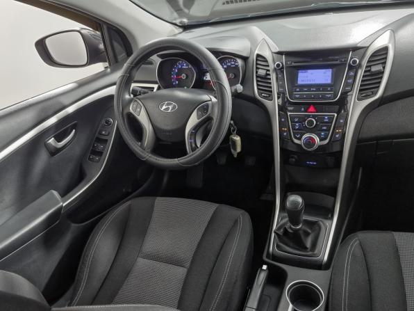 Hyundai i30 II с пробегом 2013 года, цена 736 000 рублей, 284297 км, хэтчбек, Автокод Объявления