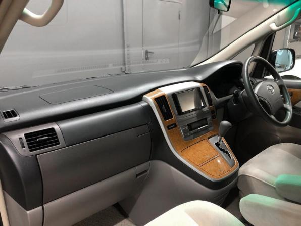 Toyota Alphard I Рестайлинг с пробегом 2006 года, цена 1 699 000 рублей, 153000 км, минивэн, Автокод Объявления