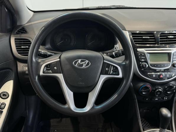Hyundai Solaris I с пробегом 2011 года, цена 885 000 рублей, 68497 км, седан, Автокод Объявления