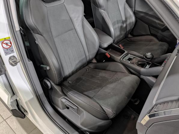 Skoda Karoq I с пробегом 2020 года, цена 2 460 000 рублей, 56926 км, внедорожник, Автокод Объявления