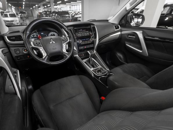 Mitsubishi Pajero Sport III с пробегом 2019 года, цена 2 570 000 рублей, 122616 км, внедорожник, Автокод Объявления