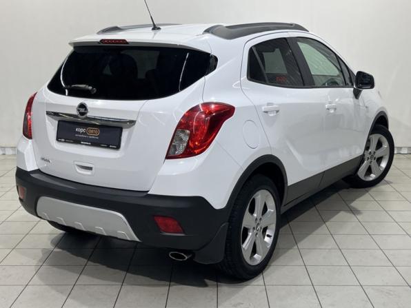 Opel Mokka I с пробегом 2014 года, цена 1 055 000 рублей, 132939 км, внедорожник, Автокод Объявления