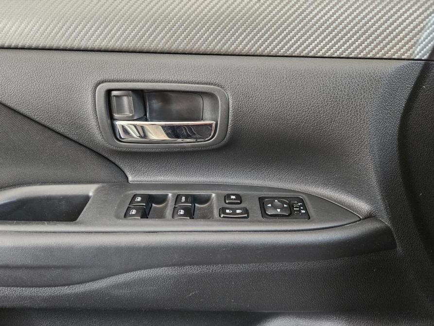 Mitsubishi Outlander III Рестайлинг 2 Вологда  - изображение 16