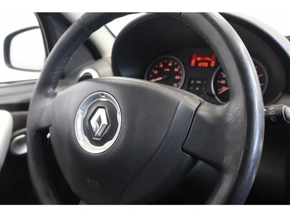 Renault Sandero I с пробегом 2013 года, цена 485 000 рублей, 301172 км, хэтчбек, Автокод Объявления