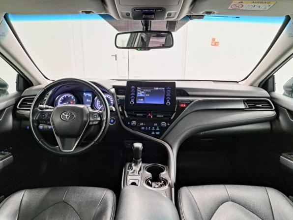 Toyota Camry VIII (XV70) Рестайлинг с пробегом 2021 года, цена 2 290 000 рублей, 111417 км, седан, Автокод Объявления
