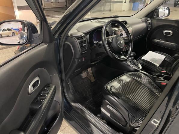 Kia Soul II Рестайлинг с пробегом 2017 года, цена 1 360 000 рублей, 158576 км, хэтчбек, Автокод Объявления