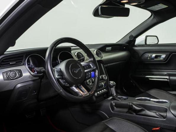 Ford Mustang VI Рестайлинг с пробегом 2023 года, цена 4 086 000 рублей, 34372 км, купе, Автокод Объявления