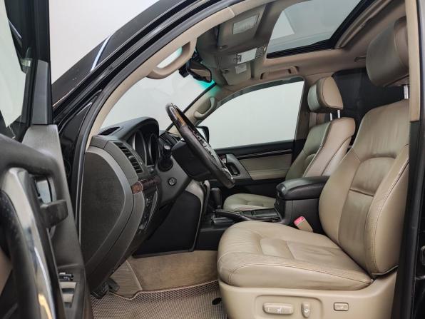 Toyota Land Cruiser 200 Series с пробегом 2008 года, цена 2 290 000 рублей, 381422 км, внедорожник, Автокод Объявления