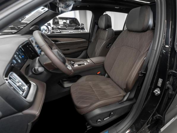 Geely Monjaro I Рестайлинг 2 с пробегом 2025 года, цена 4 200 000 рублей, 30 км, внедорожник, Автокод Объявления