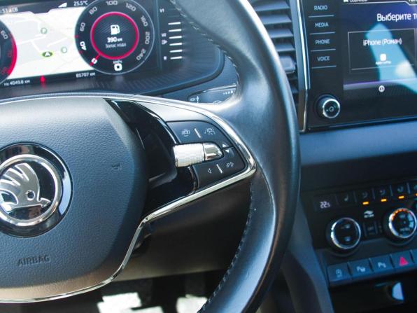Skoda Karoq I с пробегом 2020 года, цена 2 790 000 рублей, 85707 км, внедорожник, Автокод Объявления