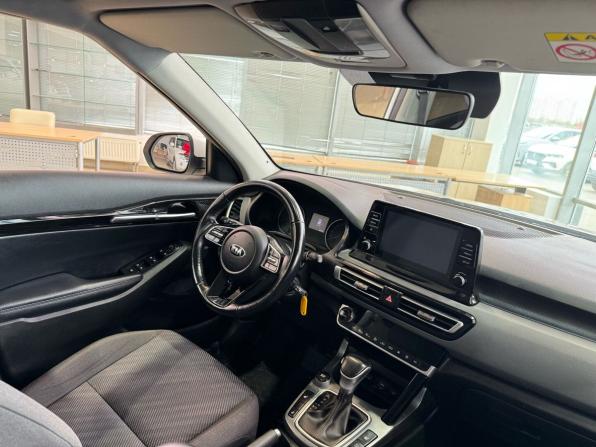 Kia Seltos I с пробегом 2020 года, цена 1 560 000 рублей, 44804 км, внедорожник, Автокод Объявления