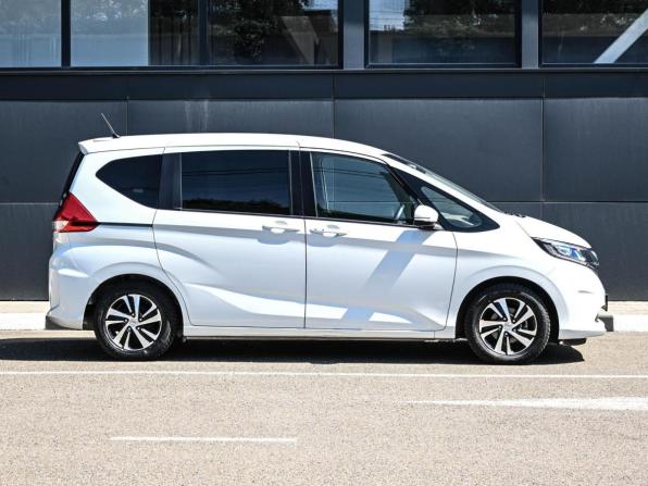 Honda Freed II с пробегом 2019 года, цена 2 049 000 рублей, 102758 км, компактвэн, Автокод Объявления