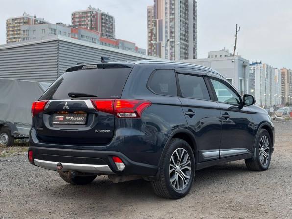 Mitsubishi Outlander III Рестайлинг 2 с пробегом 2017 года, цена 1 575 000 рублей, 212000 км, внедорожник, Автокод Объявления