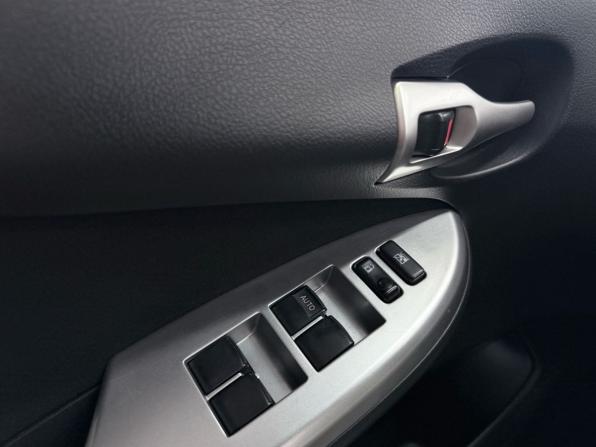Toyota Corolla X (E140 E150) Рестайлинг с пробегом 2011 года, цена 1 199 000 рублей, 177000 км, седан, Автокод Объявления