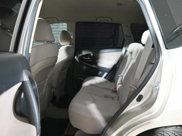 Toyota RAV4 III (XA30) с пробегом 2006 года, цена 1 100 000 рублей, 239823 км, внедорожник, Автокод Объявления