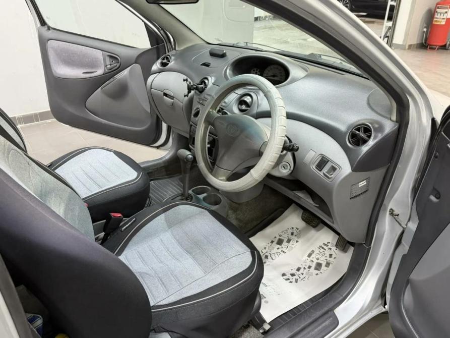Toyota Vitz I (P10) Красноярск  - изображение 9