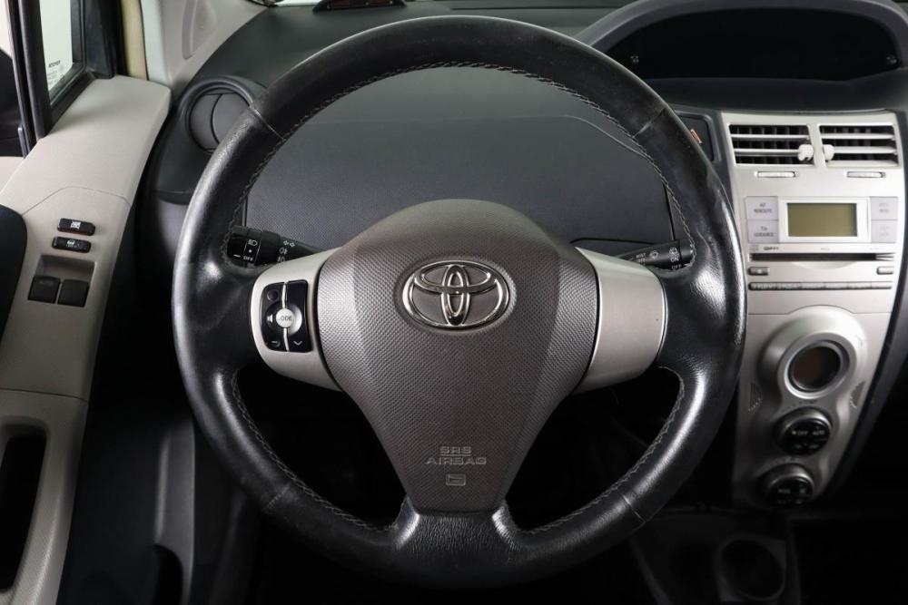 Toyota Yaris II Пермь  - изображение 17