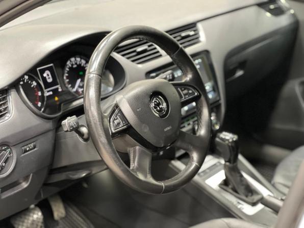 Skoda Octavia III (A7) с пробегом 2014 года, цена 1 200 500 рублей, 241116 км, лифтбек, Автокод Объявления