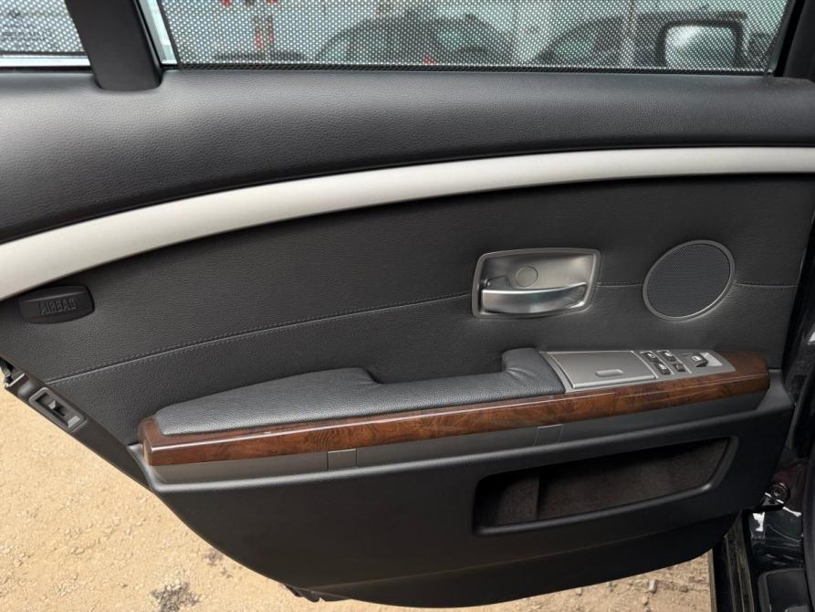 BMW 7 серии IV (E65/E66) Рестайлинг Набережные Челны  - изображение 17