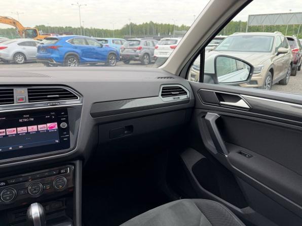 Volkswagen Tiguan II с пробегом 2018 года, цена 2 545 000 рублей, 134000 км, внедорожник, Автокод Объявления