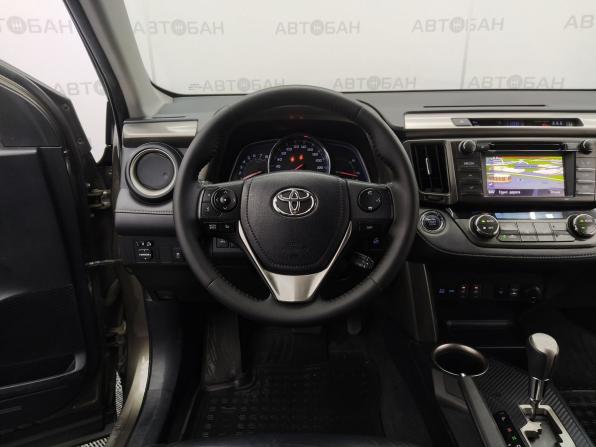 Toyota RAV4 IV (XA40) с пробегом 2013 года, цена 2 139 000 рублей, 121500 км, внедорожник, Автокод Объявления