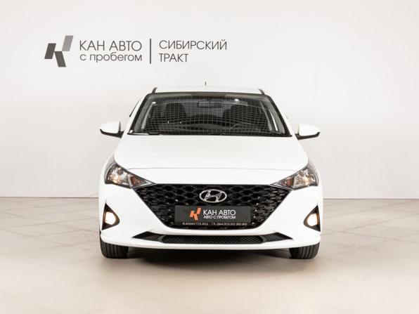 Hyundai Solaris II Рестайлинг с пробегом 2021 года, цена 1 520 000 рублей, 89021 км, седан, Автокод Объявления