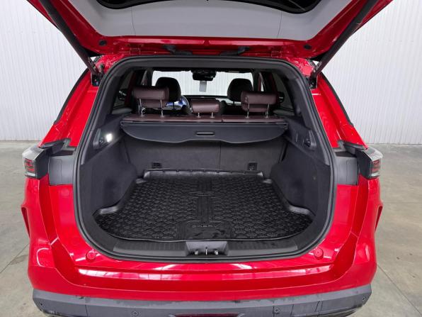 Chery Tiggo 7L с пробегом 2024 года, цена 2 497 000 рублей, 13975 км, внедорожник, Автокод Объявления