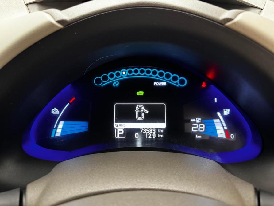 Nissan Leaf I (ZE0/AZE0) Челябинск  - изображение 19