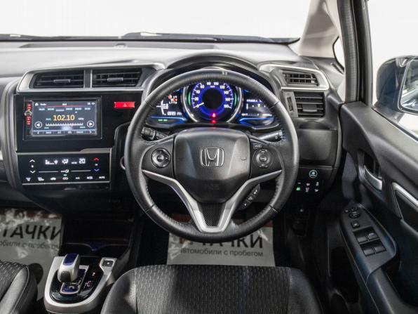 Honda Fit III с пробегом 2015 года, цена 989 500 рублей, 158534 км, хэтчбек, Автокод Объявления