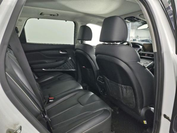 Hyundai Santa Fe IV Рестайлинг с пробегом 2021 года, цена 3 890 000 рублей, 146244 км, внедорожник, Автокод Объявления