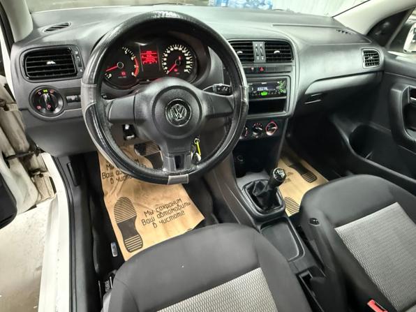 Volkswagen Polo V с пробегом 2013 года, цена 660 200 рублей, 194109 км, седан, Автокод Объявления