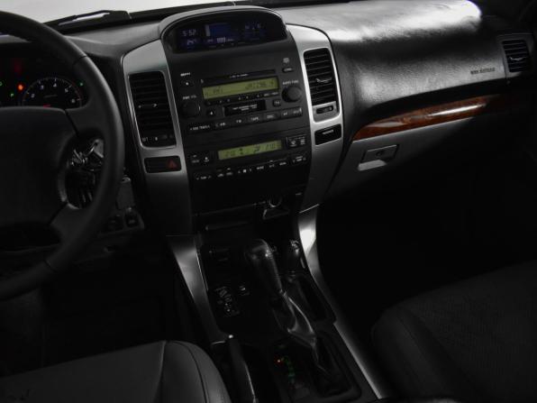 Toyota Land Cruiser Prado 120 Series Рестайлинг с пробегом 2007 года, цена 1 777 000 рублей, 263287 км, внедорожник, Автокод Объявления