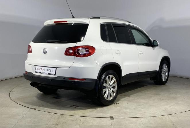 Volkswagen Tiguan I с пробегом 2008 года, цена 850 000 рублей, 266431 км, внедорожник, Автокод Объявления