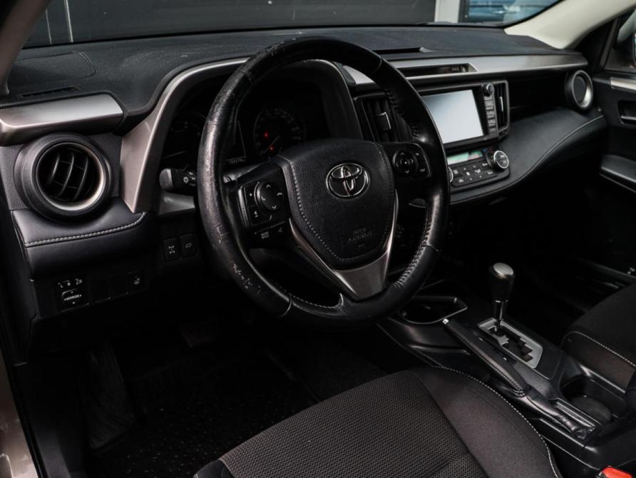 Toyota RAV4 IV (XA40) Рестайлинг Москва  - изображение 13
