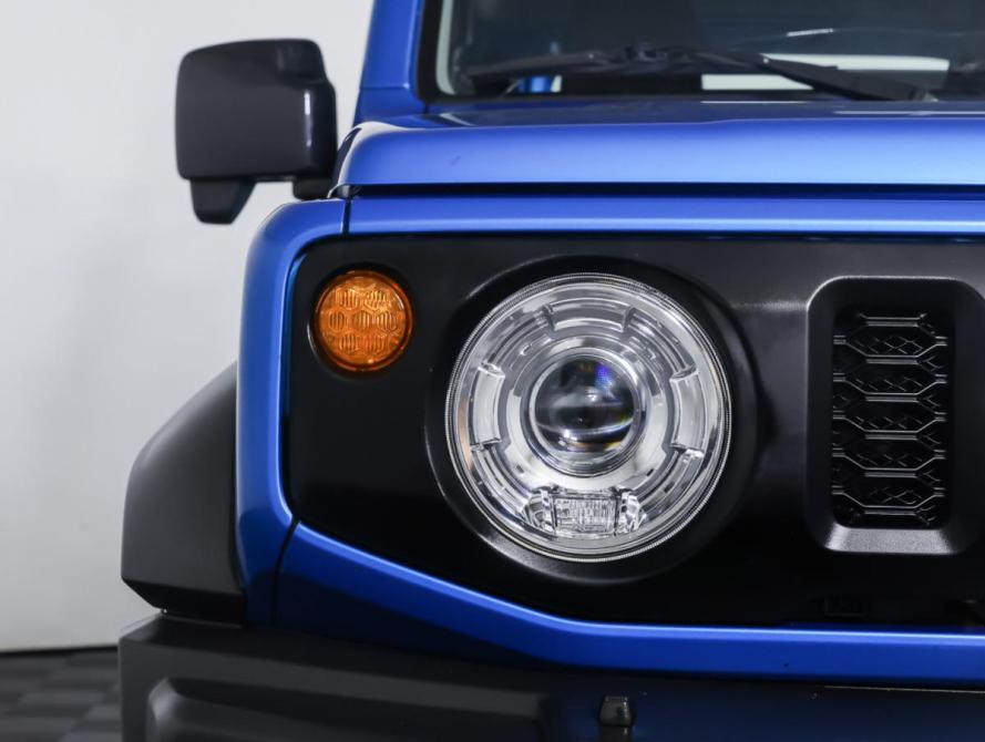 Suzuki Jimny IV Москва  - изображение 21