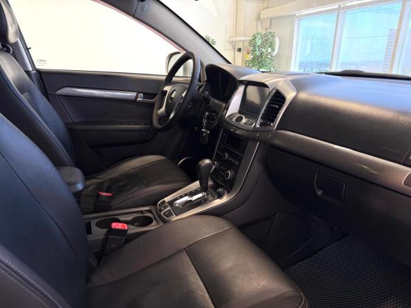 Chevrolet Captiva I Рестайлинг с пробегом 2012 года, цена 1 190 000 рублей, 145000 км, внедорожник, Автокод Объявления