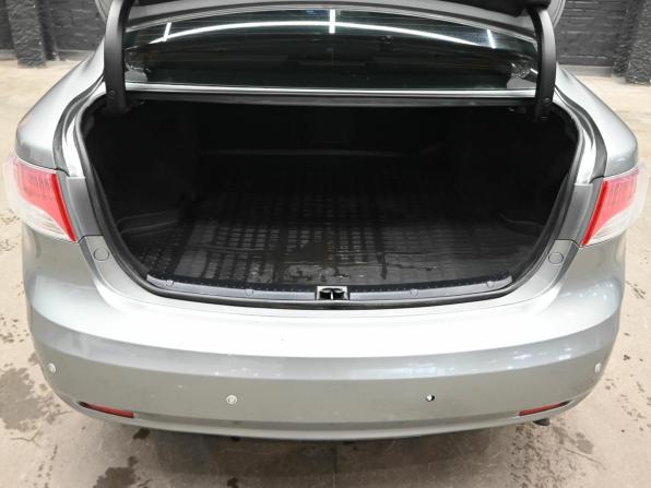 Toyota Avensis III с пробегом 2009 года, цена 995 000 рублей, 293205 км, седан, Автокод Объявления