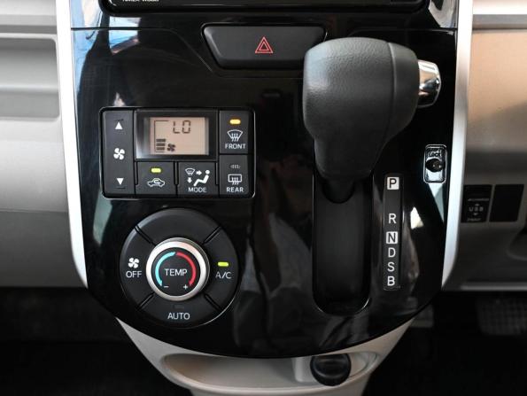 Daihatsu Tanto III Рестайлинг с пробегом 2017 года, цена 899 000 рублей, 81984 км, микровэн, Автокод Объявления