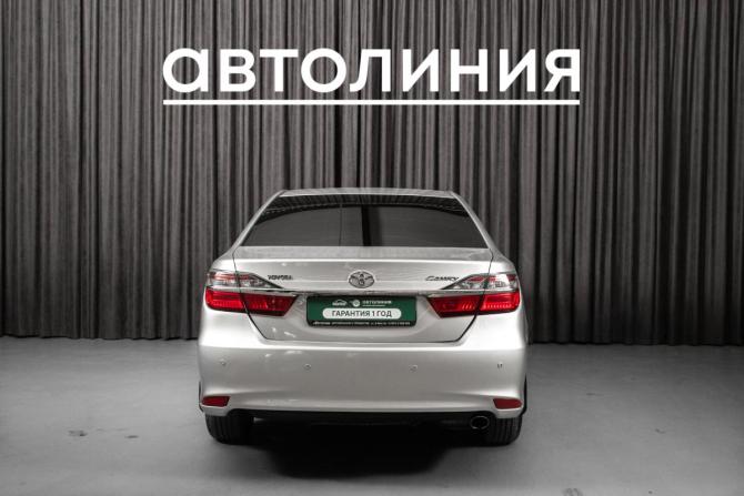 Toyota Camry VII (XV50) Рестайлинг с пробегом 2015 года, цена 1 749 000 рублей, 194000 км, седан, Автокод Объявления