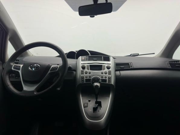 Toyota Verso I с пробегом 2010 года, цена 1 069 000 рублей, 149600 км, компактвэн, Автокод Объявления