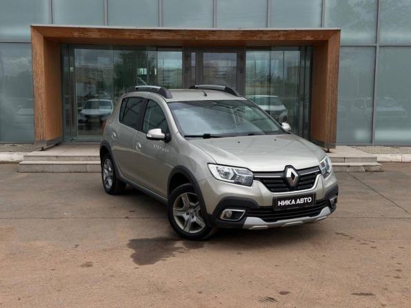 Renault Sandero II Рестайлинг с пробегом 2019 года, цена 1 080 000 рублей, 102012 км, хэтчбек, Автокод Объявления
