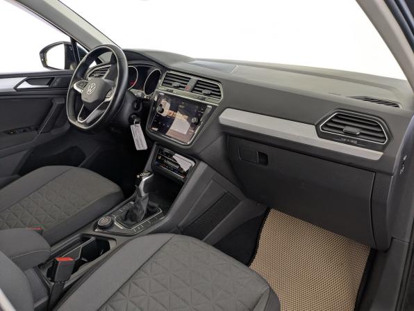 Volkswagen Tiguan II Рестайлинг с пробегом 2021 года, цена 3 500 000 рублей, 50963 км, внедорожник, Автокод Объявления