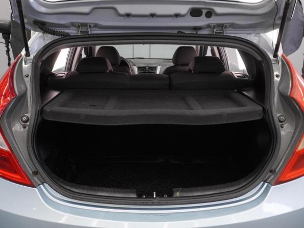 Hyundai Solaris I с пробегом 2012 года, цена 699 000 рублей, 198531 км, хэтчбек, Автокод Объявления