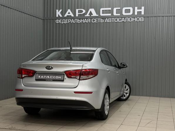 Kia Rio III Рестайлинг с пробегом 2015 года, цена 1 070 000 рублей, 114094 км, седан, Автокод Объявления
