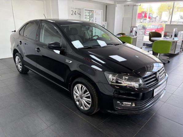 Volkswagen Polo V Рестайлинг с пробегом 2017 года, цена 1 318 000 рублей, 74782 км, седан, Автокод Объявления