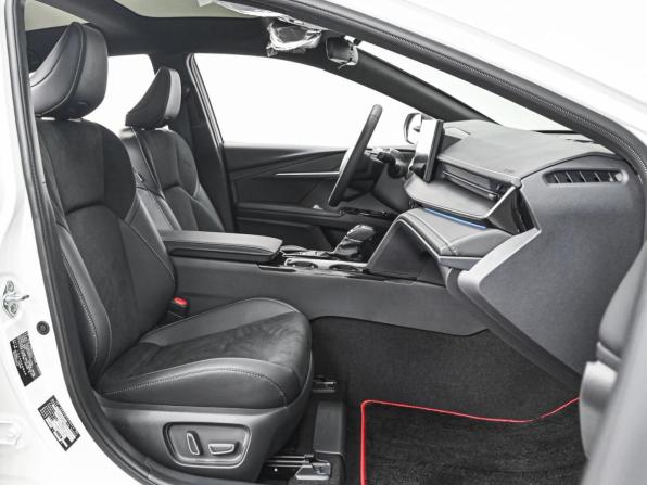 Toyota Camry IX (XV80) China Market с пробегом 2026 года, цена 4 725 000 рублей, 89 км, седан, Автокод Объявления